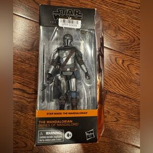 Star Wars The Mandalorian mines of mandlore Series Figure
